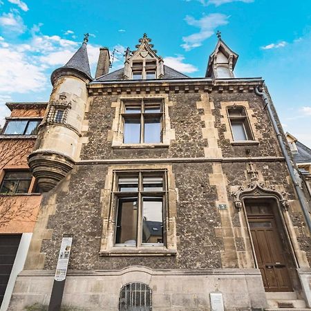 Апартаменты Tournelles Vue Cathedrale- Maison Climatisee Du Xvie Siecle Classee Реймс Экстерьер фото